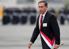 Popularidad de presidente de Perú se duplica tras retar oposición fujimorista