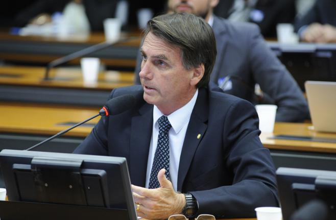 Bolsonaro se "prepara para volver" y puede recibir el alta en este fin de semana