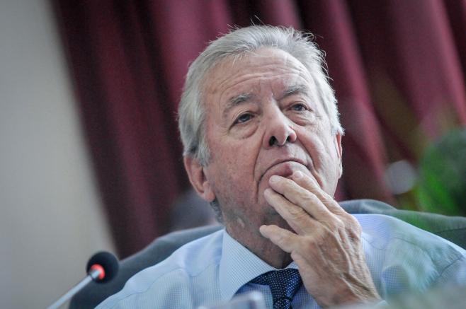 Moreira: "Larrañaga viene de atrás y gana, llega de atrás y gana, no tengan ninguna duda"