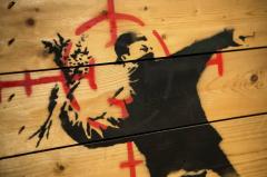 El último desafío de Banksy al mercado del arte: la autodestrucción de su trabajo
