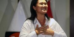 Un 75 % de peruanos considera a Keiko culpable y 71 % justifica su detención