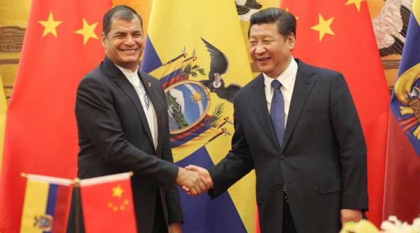 Los negocios de Rafael Correa con China: "el más grande atraco en la historia de Ecuador"