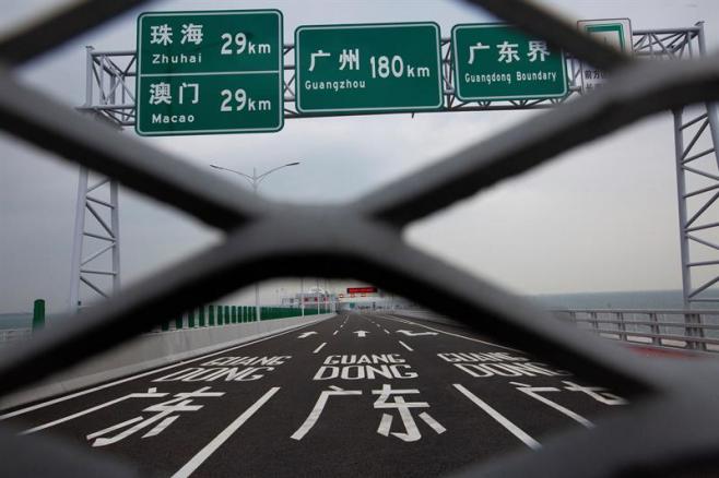 China lista para inaugurar el puente más largo del mundo