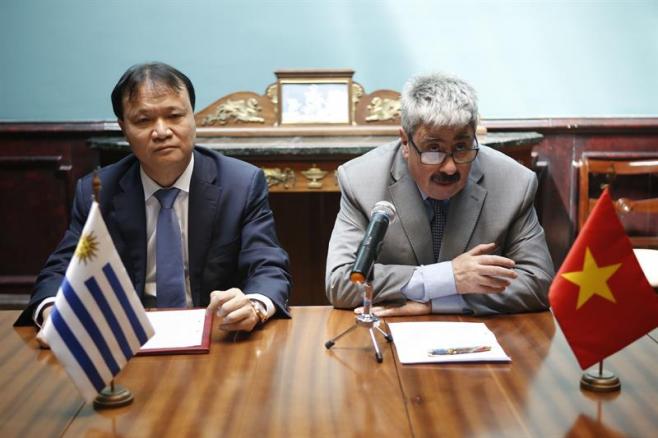 Uruguay y Vietnam celebran 25 años de relaciones con mira puesta al comercio