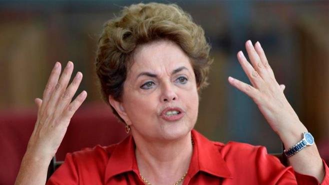 Rousseff dice confiar en "remontada" pero ya se prepara para la "resistencia"