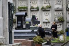 Reino Unido conmemora a caídos en la I Guerra Mundial en cementerio británico