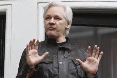 Afirman que Assange fue imputado en Estados Unidos