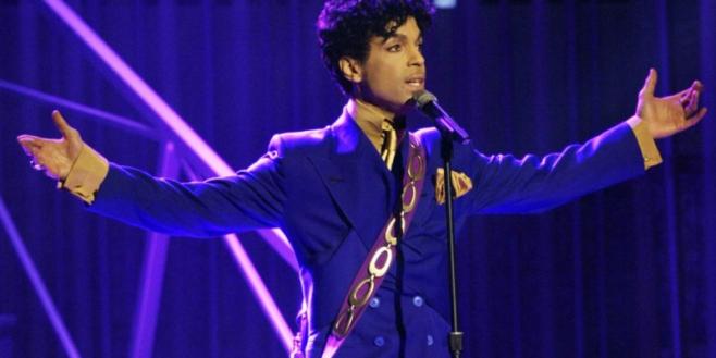 Universal trabaja en una película inspirada en las canciones de Prince