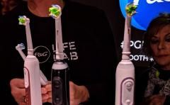 Crean un cepillo de dientes "inteligente" para perfeccionar la limpieza bucal