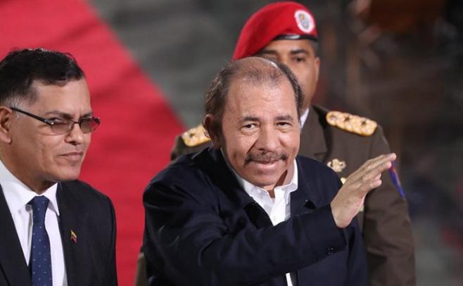 Ortega es condecorado por el Partido Comunista de Rusia por "aporte a la paz"