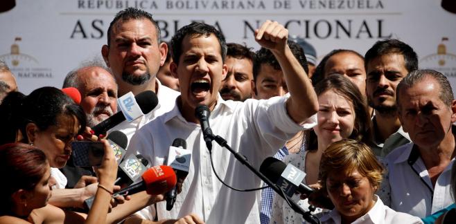 Sanguinetti y Lacalle apoyan a Guaidó y desconocen a Maduro