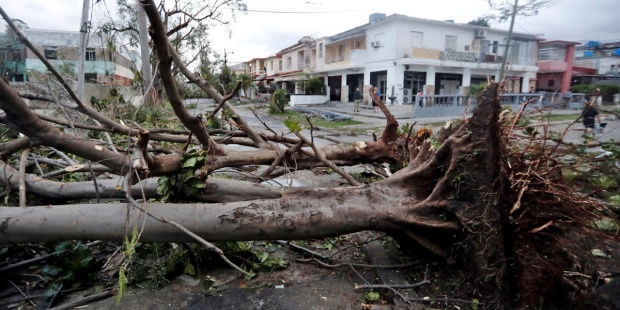 Cuatro muertos y 172 heridos en La Habana por tornado más violento en 80 años