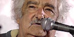 Mujica "rezongó" al MPP