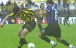 Liverpool - Peñarol cierran la 9a.
