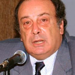 Cuestionan que Gonzalo Fernández defienda a acusados por el Estado