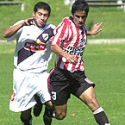 Danubio es puntero tras empate de Peñarol